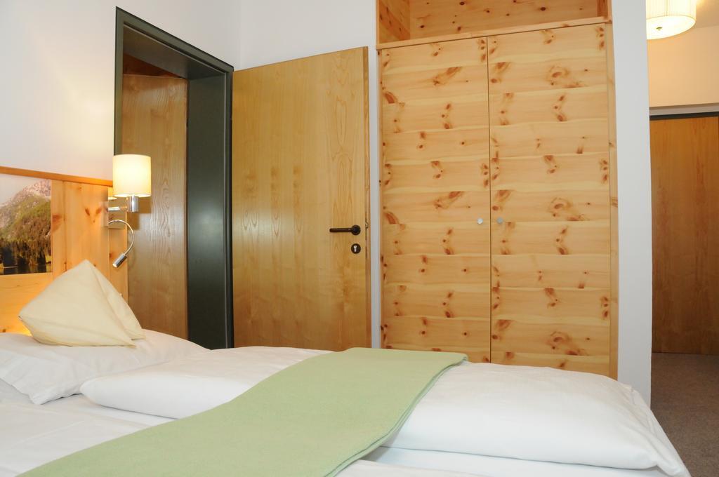 Hotel Vital Bad Bleiberg Room photo